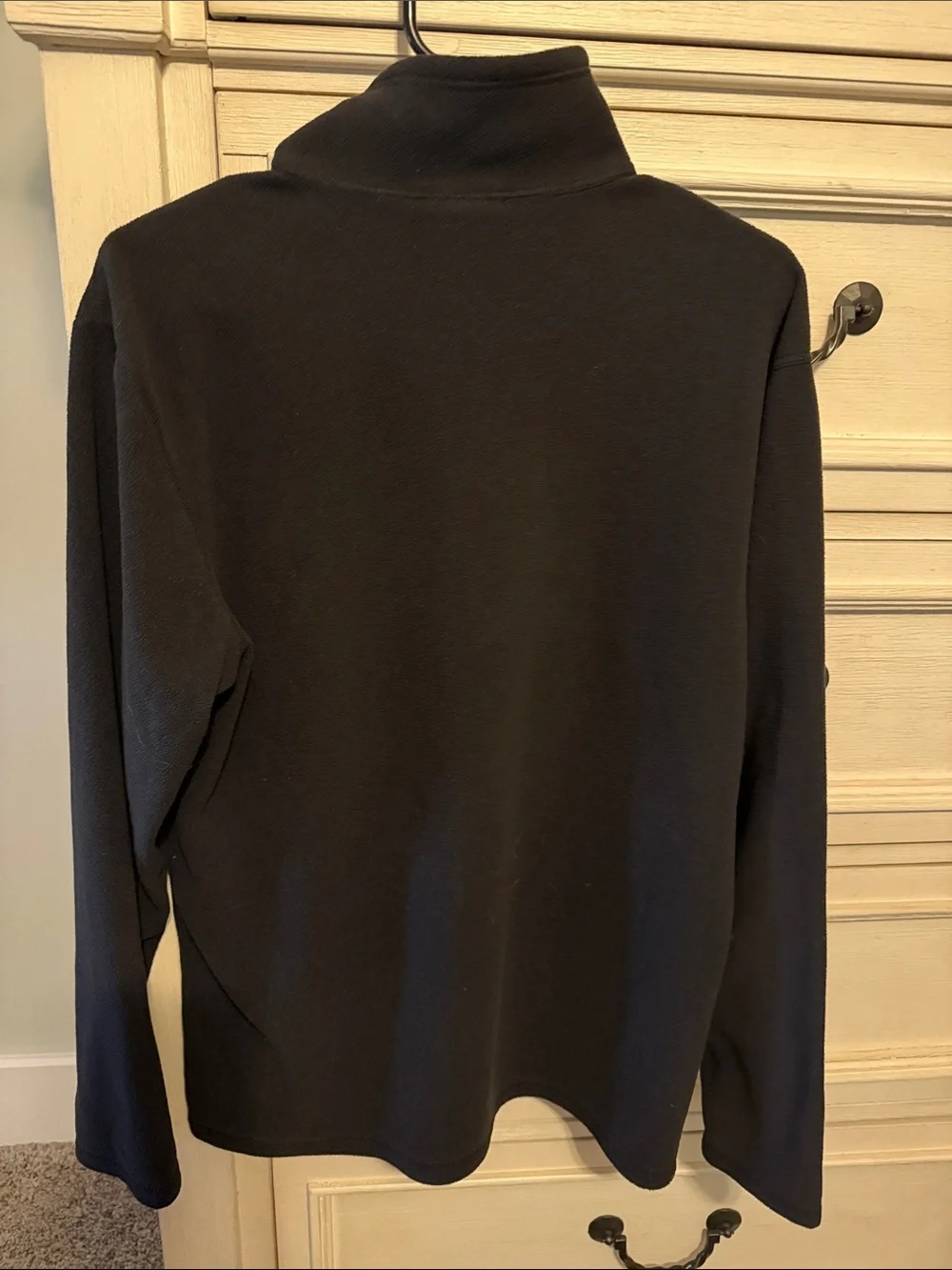 The North Face Men's Black Half-Zip Fleece Pullover